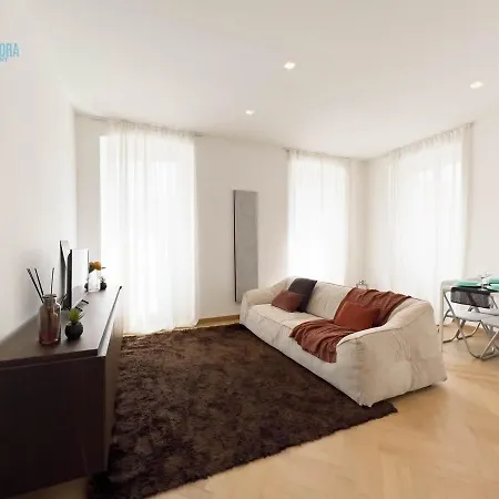 公寓 San Maurizio Tirabora Short Rent 的里雅斯特