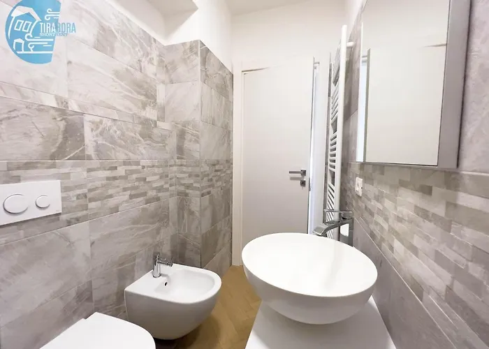 Appartement San Maurizio Tirabora Short Rent Triëst