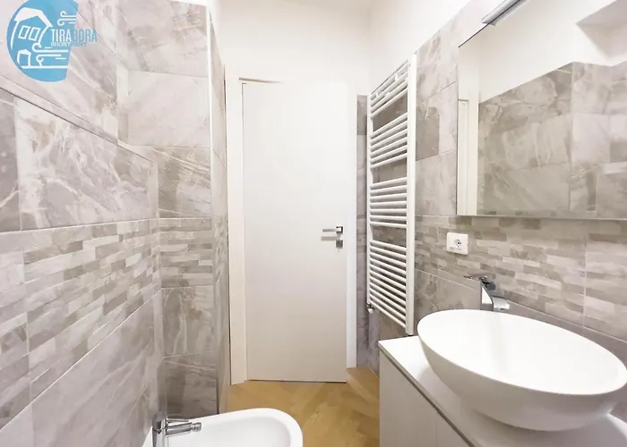 San Maurizio Tirabora Short Rent *